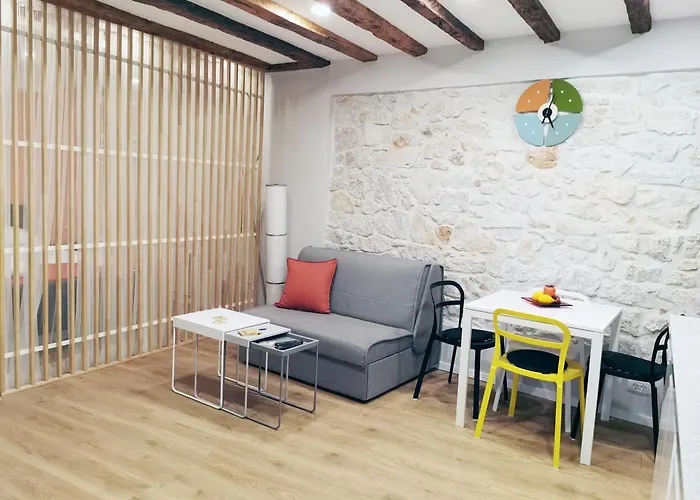Apartments Carera 42