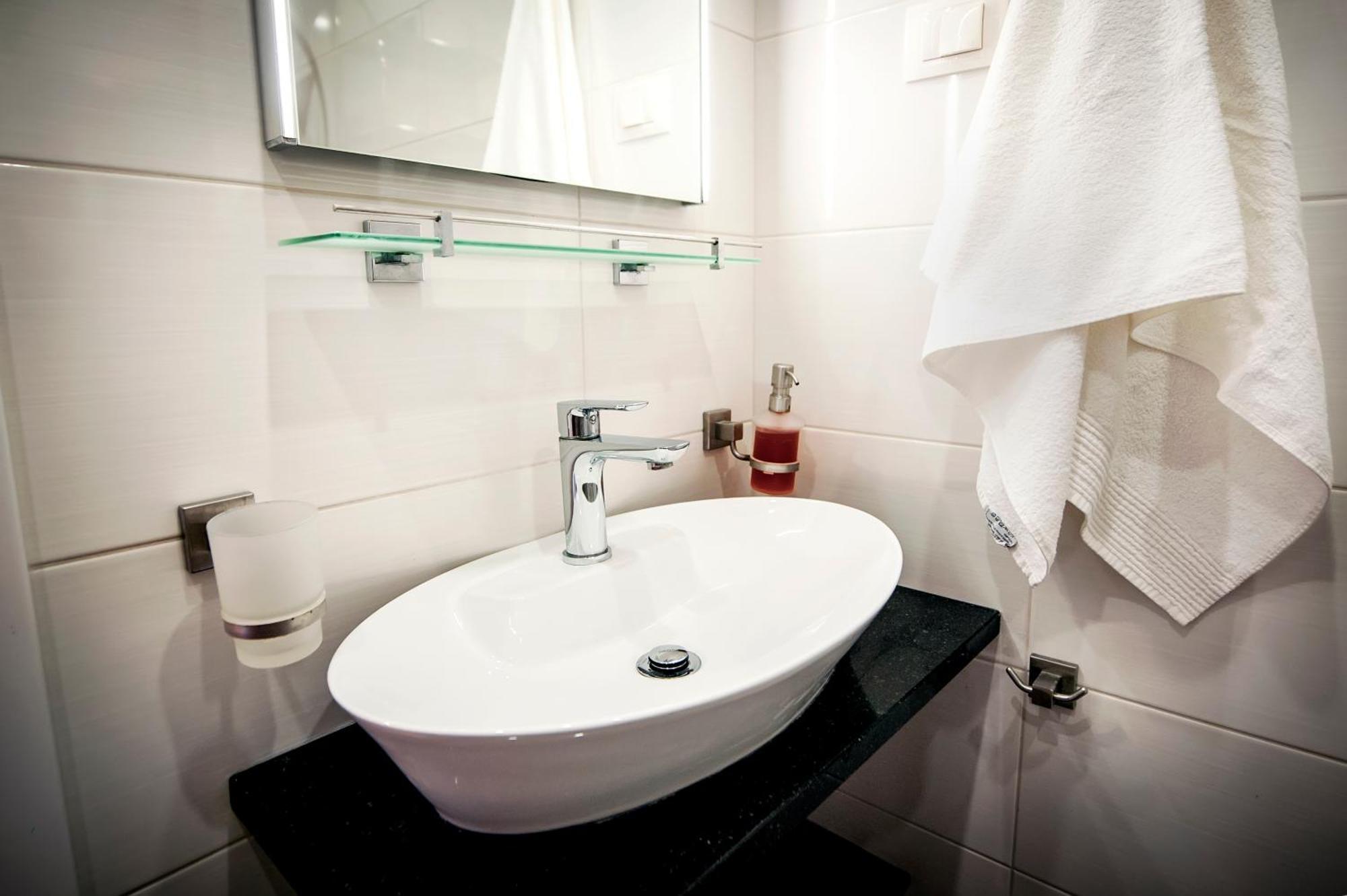 Apartment Carera 42 *