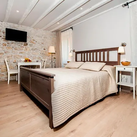Apartments Carera 42 Rovinj Exterior photo