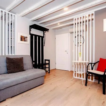 Apartments Carera 42 Rovinj Exterior photo
